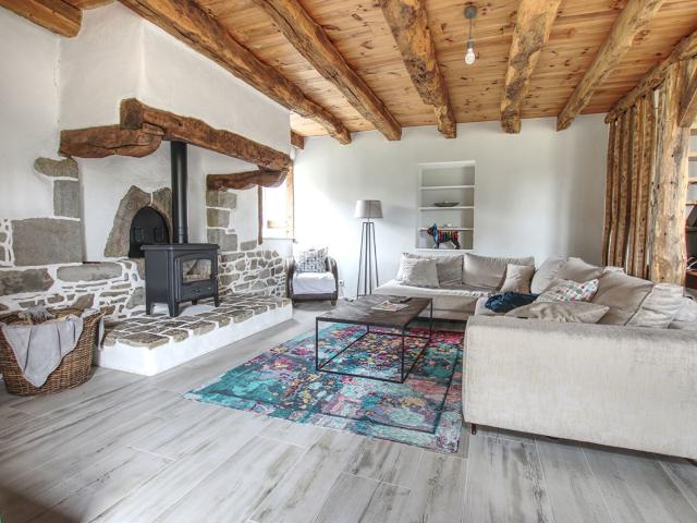 Maison 8 pièces 215 m²