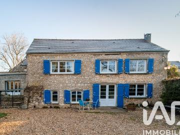 Maison 8 pièces 215 m²