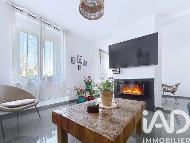 Maison 8 pièces 220 m²