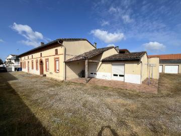 Maison 8 pièces 215 m²