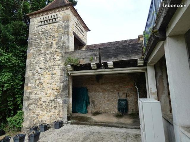 Maison 8 pièces 215 m²