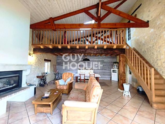 Maison 8 pièces 215 m²