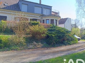 Maison 8 pièces 215 m²