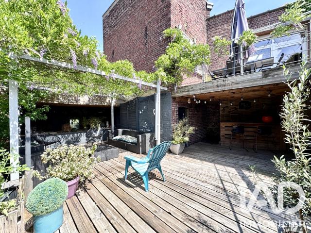 Maison 8 pièces 216 m²