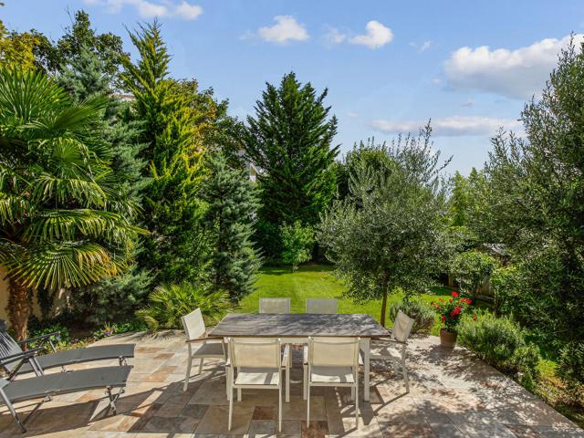 Maison 8 pièces 216 m²