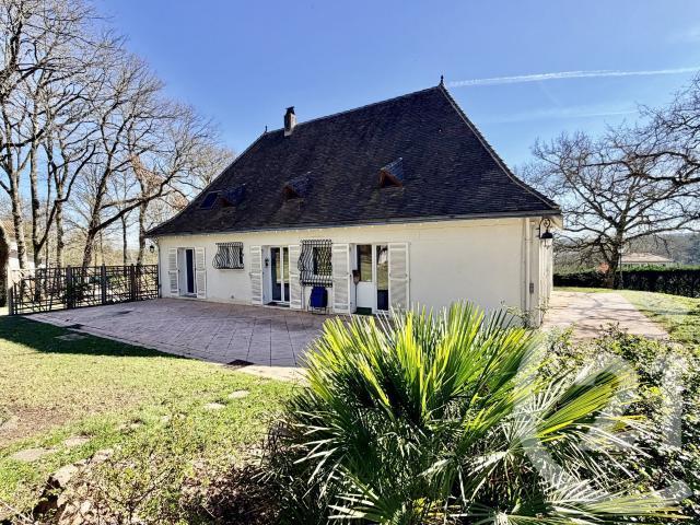 Maison 8 pièces 216 m²