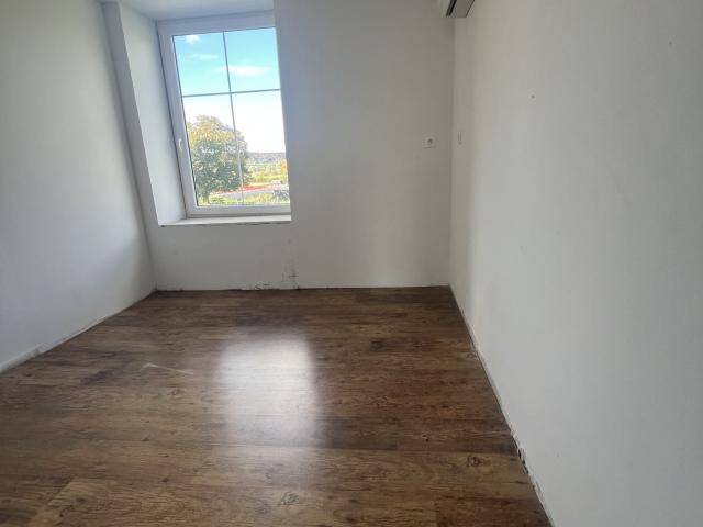 Maison 8 pièces 216 m²