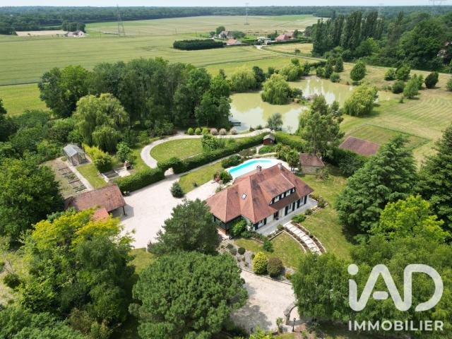Maison 8 pièces 216 m²
