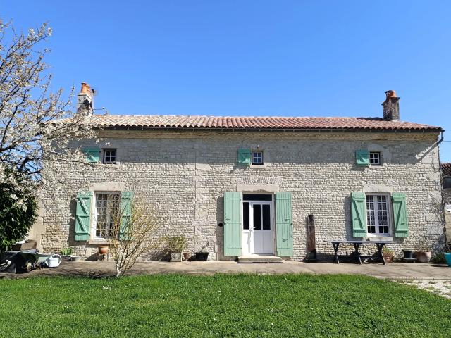 Maison 8 pièces 217 m²