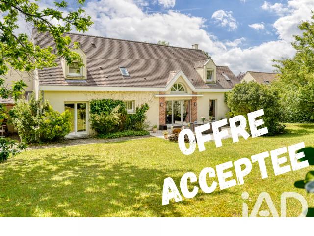 Maison 8 pièces 217 m²