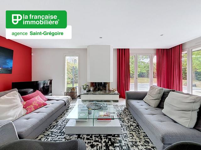 Maison 8 pièces 217 m²