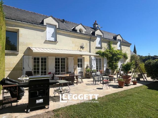 Maison 8 pièces 217 m²