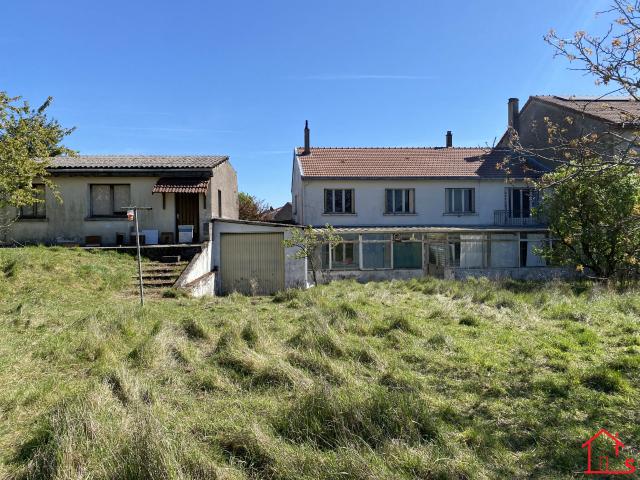 Maison 8 pièces 217 m²