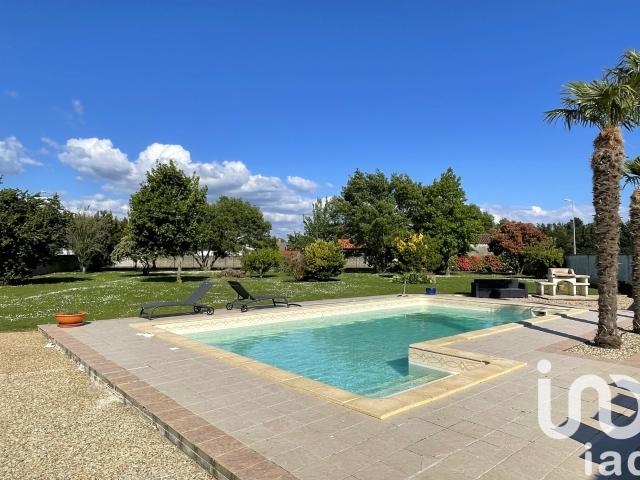 Maison 8 pièces 219 m²