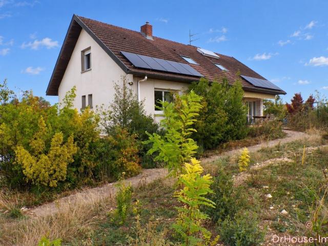 Maison 8 pièces 219 m²