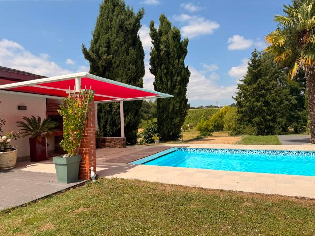 Maison 8 pièces 210 m²