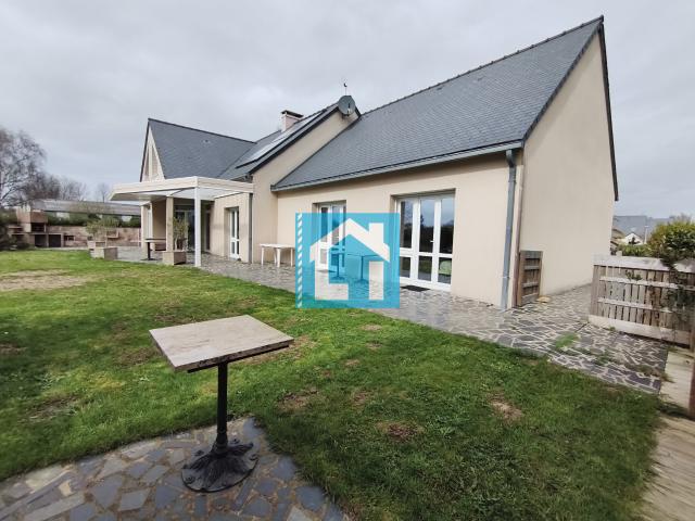 Maison 8 pièces 210 m²