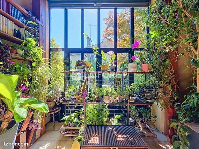 Maison 8 pièces 210 m²