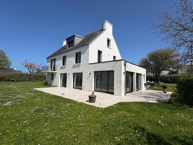 Maison 8 pièces 210 m²