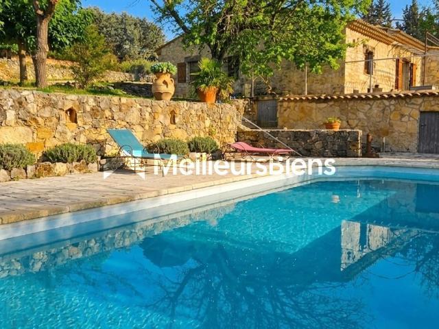 Maison 8 pièces 210 m²