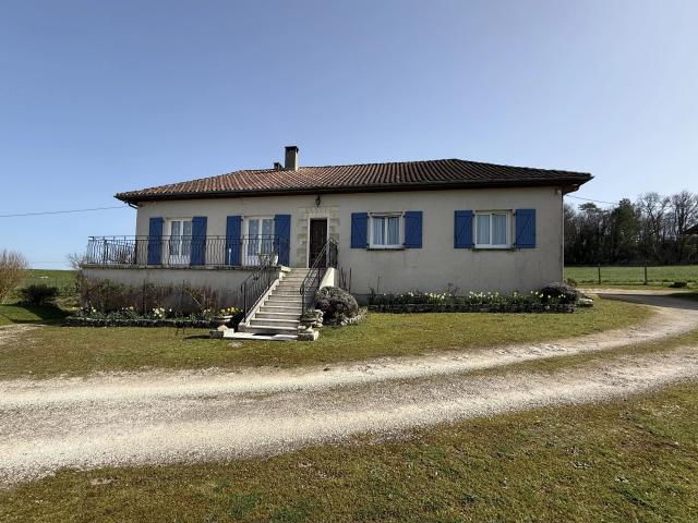 Maison 8 pièces 210 m²