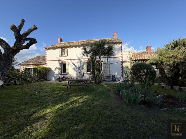 Maison 8 pièces 210 m²