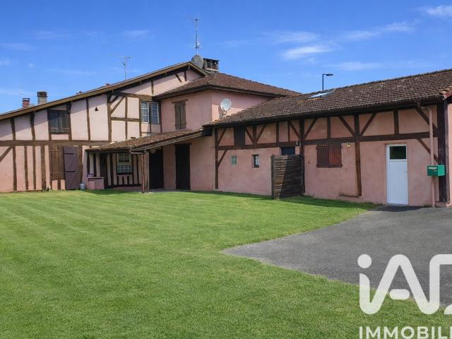 Maison 8 pièces 210 m²