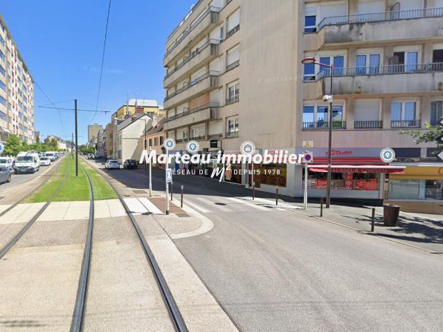 Maison 8 pièces 210 m²