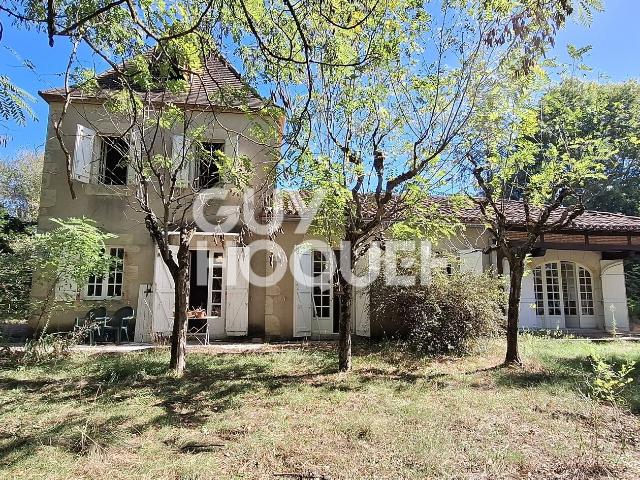 Maison 8 pièces 210 m²