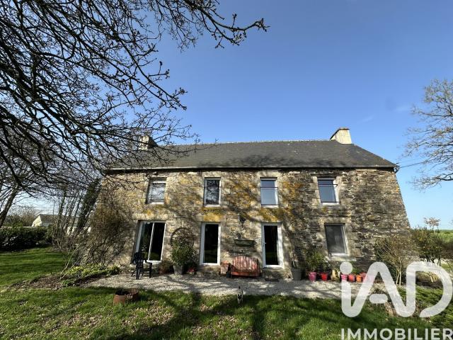 Maison 8 pièces 210 m²