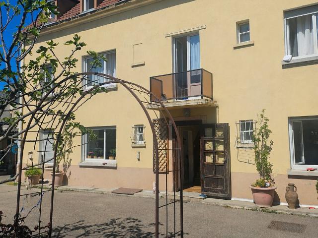 Maison 8 pièces 210 m²