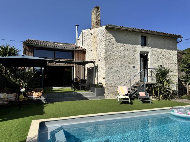 Maison 8 pièces 210 m²