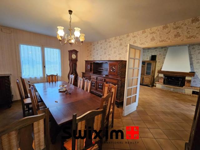 Maison 8 pièces 210 m²