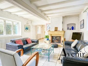Maison 8 pièces 210 m²