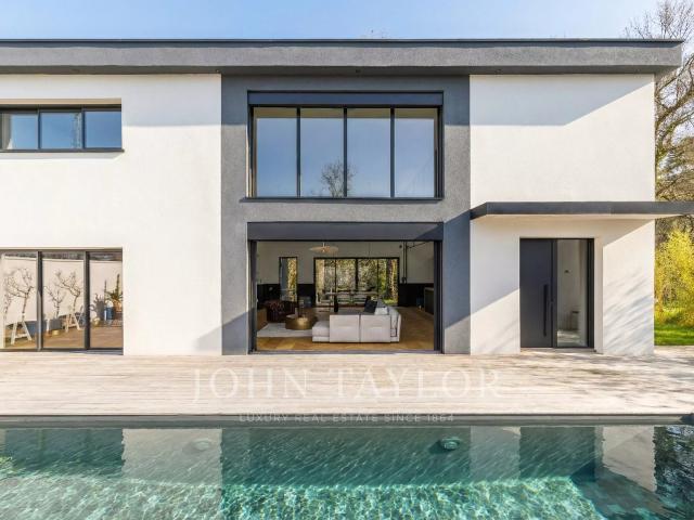 Maison 8 pièces 210 m²