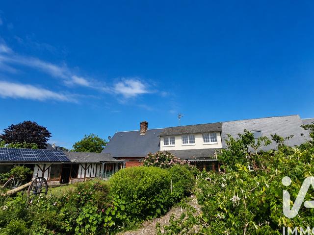 Maison 8 pièces 210 m²