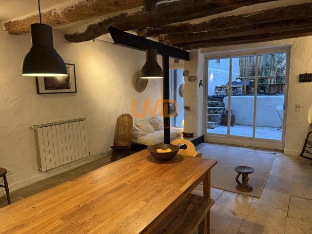 maison 8 pièces 210m2, jardin