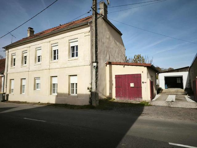 Maison 8 pièces 211 m²