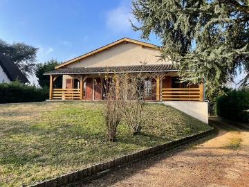 Maison 8 pièces 212 m²