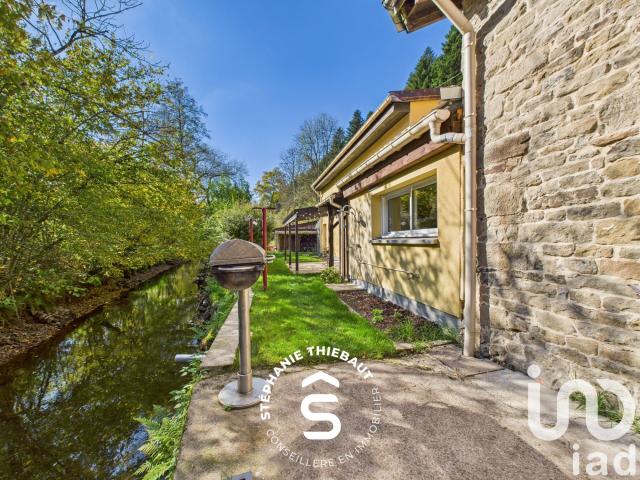 Maison 8 pièces 212 m²