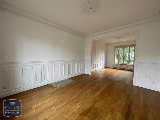 Maison 8 pièces 212 m²