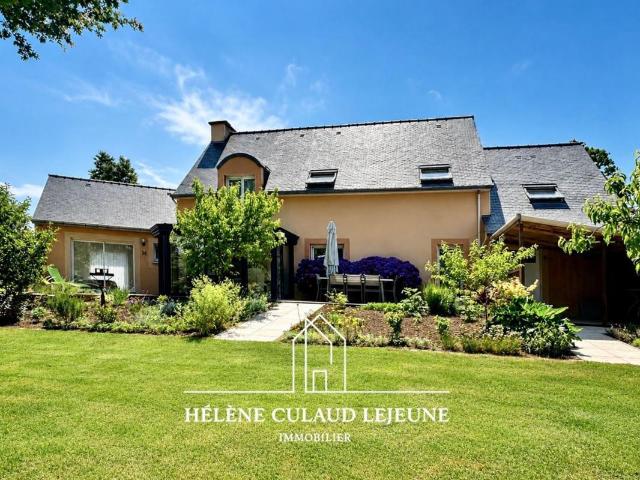 Maison 8 pièces 224 m²