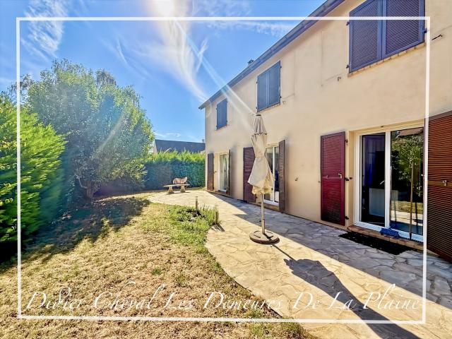 Maison 8 pièces 224 m²