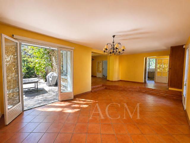 Maison 8 pièces 224 m²