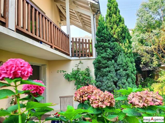 Maison 8 pièces 224 m²