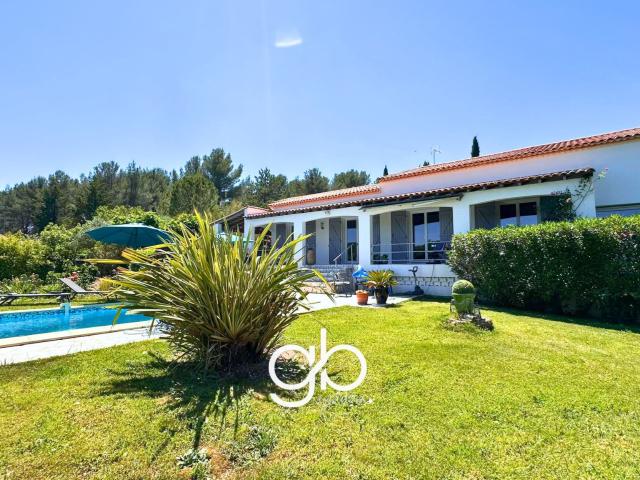 Maison 8 pièces 225 m²