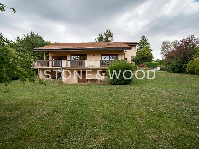 Maison 8 pièces 225 m²