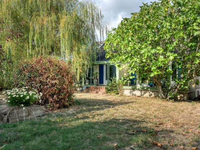Maison 8 pièces 225 m²