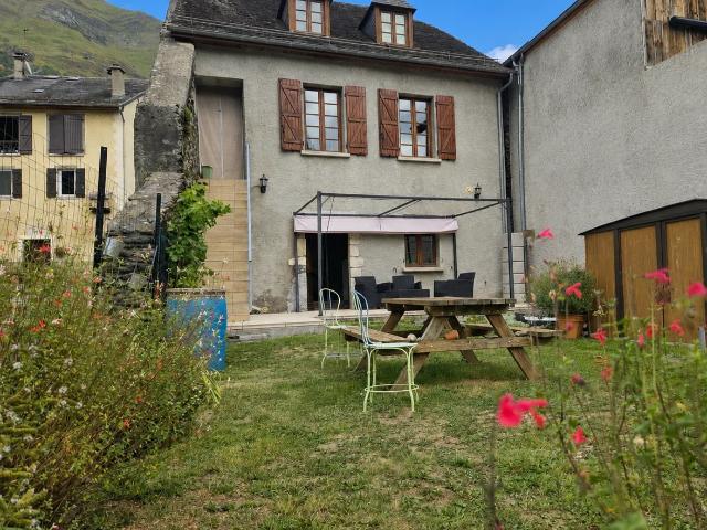 Maison 8 pièces 225 m²