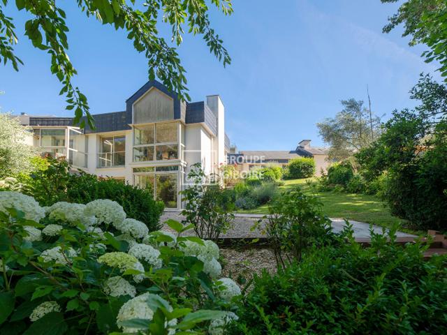 Maison 8 pièces 225 m²